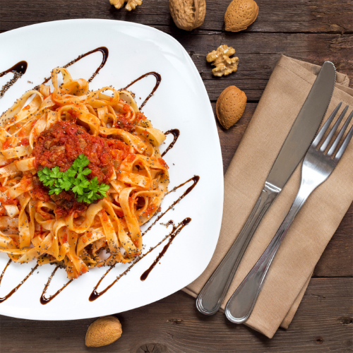 tagliatelle con pollo a la boloñesa